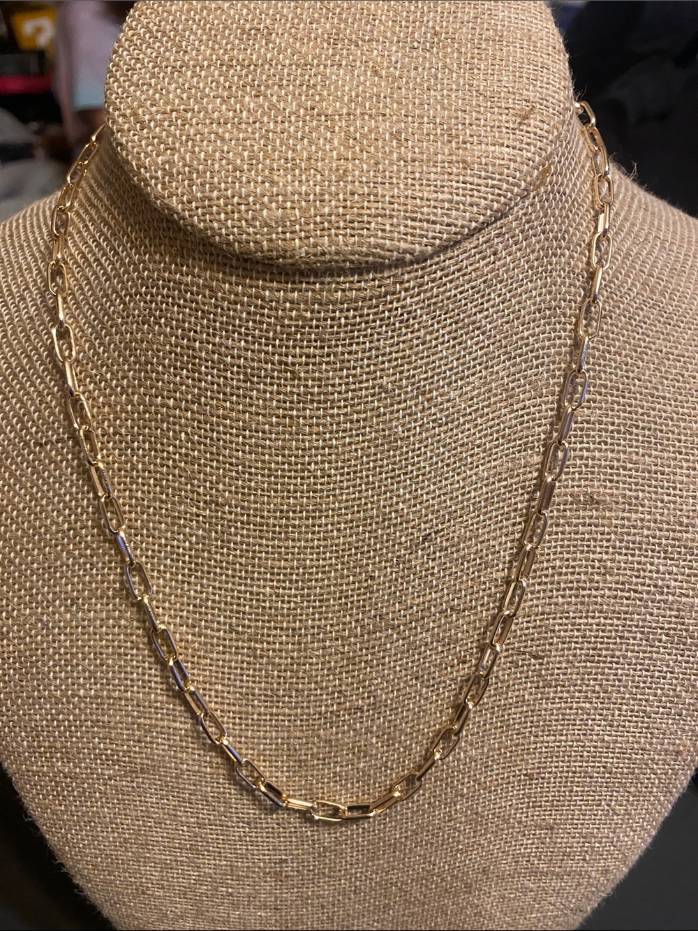 Gold tone paperclip necklace - Picture 1 of 2